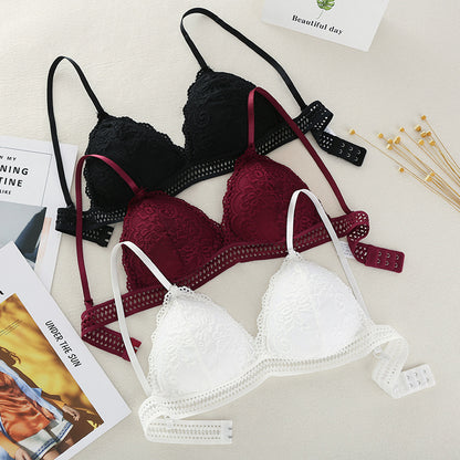 Elegant Lace Bralette for Women – Soft & Stylish Floral Lace Bra