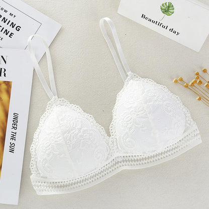 Elegant Lace Bralette for Women – Soft & Stylish Floral Lace Bra